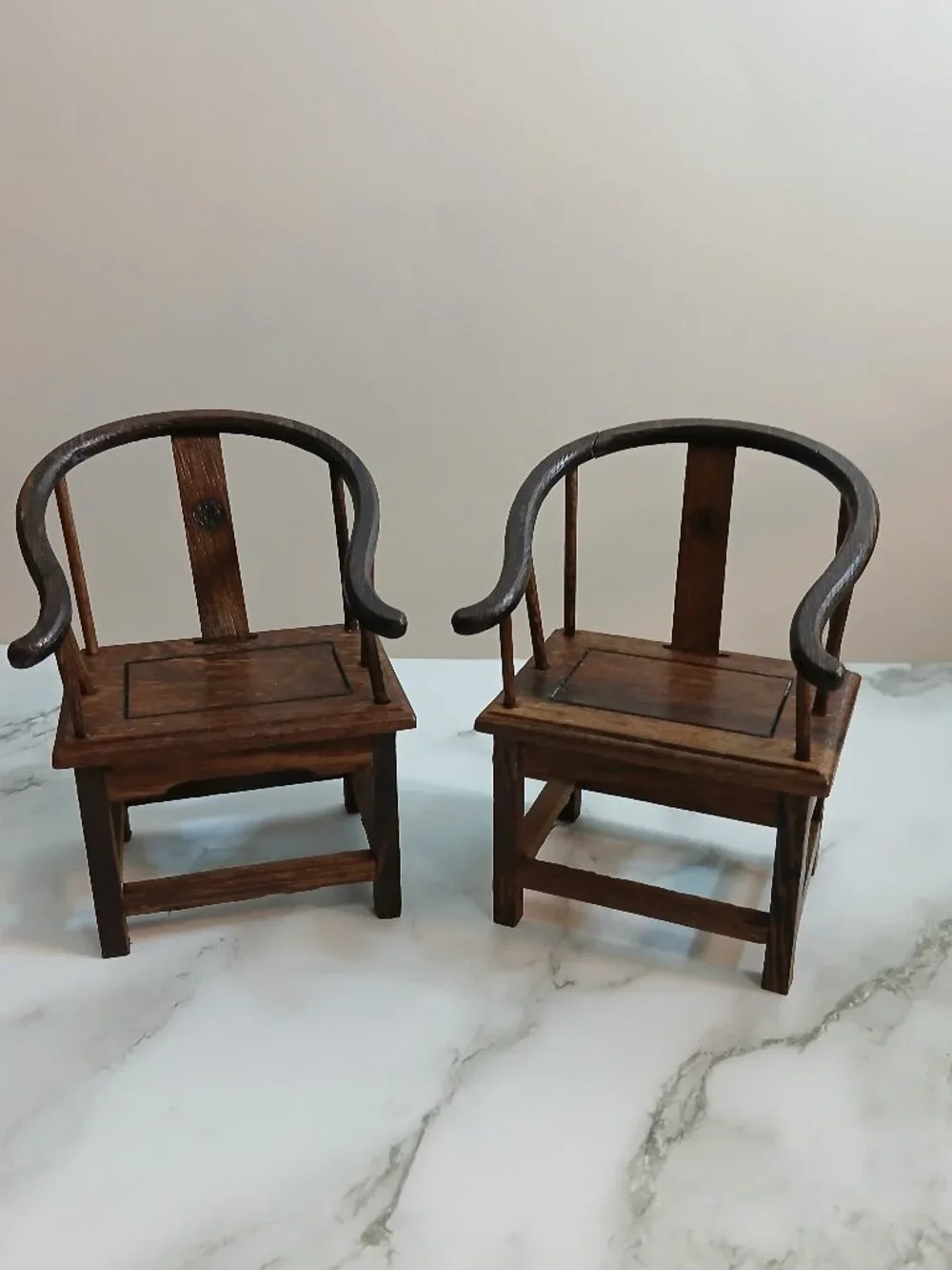 Set of 21:6 Scale Chinese Horseshoe Back Armchairs